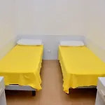 Lejlighed Spacious Flat With Fireplace Terrace *