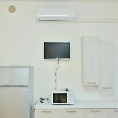 Spacious Flat For A Relaxing In Bibione